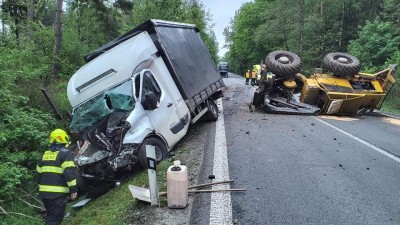 Ve středu ráno uzavřela silnici u Nasavrk nehoda