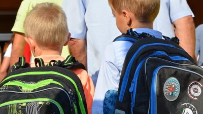 Bude jednodušší přechod dětí z mateřských škol do základních a také kvalitnější stravování ve školních jídelnách? Pardubice o to usilují