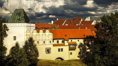 Léto na Přihrádku přinese do centra Pardubic rozmanité žánry hudby, divadla i poezie