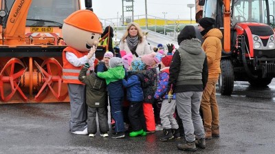 Silničáři si udělali i přes zimní kalamitu čas také na děti