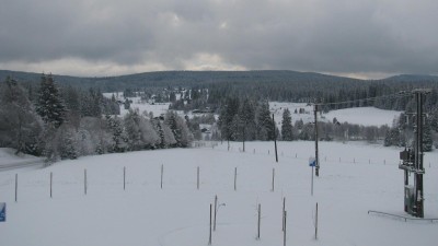 Na Šumavě napadlo 10 cm nového sněhu, nasněží i v Orlických horách