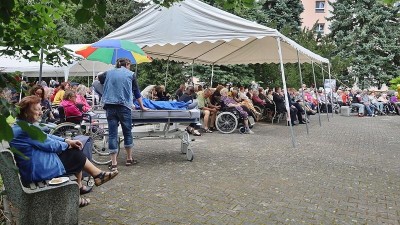 Přeloučský Domov u fontány je domovem pro seniory již šedesát let