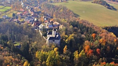 Hrad Rychmburk má po odchodu sociálních služeb za sebou pilotní turistickou sezónu, podívejte se, jak dopadla