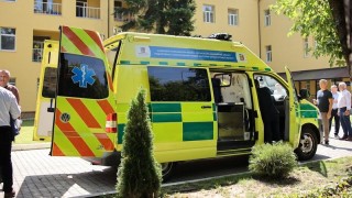 Sanitka z Pardubického kraje bude pomáhat pacientům v ukrajinském Zakarpatí