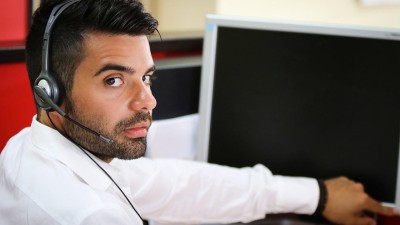 Úspěch u sousedů: Stovky podvodných telefonátů, desítky miliónů korun škody. Falešní bankéři až z Ukrajiny byli odhaleni