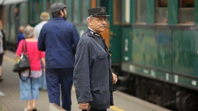 VIDEO: Historický parní vlak v sobotu 1. července vyrazil na cestu. Do konce prázdnin se s ním můžete svézt ještě několikrát
