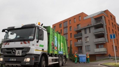 V&aacute;nočn&iacute; svozy odpadu: Jak budou o sv&aacute;tc&iacute;ch a na zač&aacute;tku roku fungovat služby v Pardubic&iacute;ch