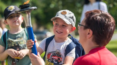 Nejdelší štafetový běh s pochodní, Peace run, bude mít zastávky i v Pardubickém kraji