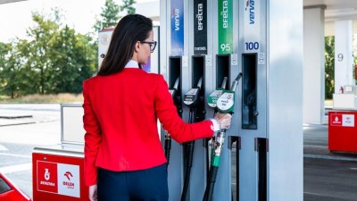 Obliba prémiových paliv roste. Na čerpacích stanicích Benzina ORLEN je tankuje již pětina motoristů