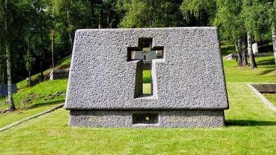 V neděli v Ležákách uctili památku jejích obyvatel, před jednaosmdesáti lety byla osada vypálena nacisty