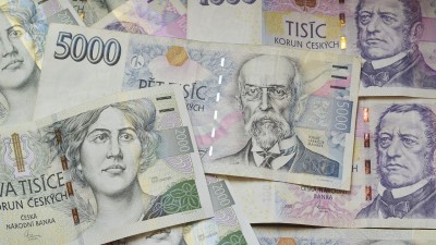 Komentář ekonoma: Na přestupném roce vydělá stát miliardy korun