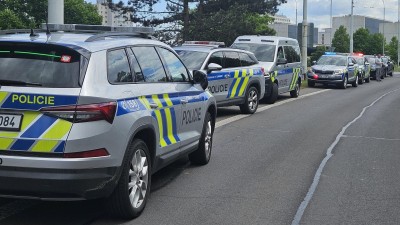 K&nbsp;tragick&eacute;mu &uacute;toku na středn&iacute; &scaron;kole v&nbsp;Pardubic&iacute;ch vydalo prohl&aacute;&scaron;en&iacute; &scaron;kola město i hejtman