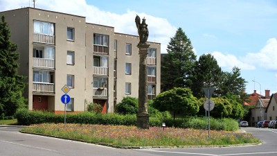 I kruhové křižovatky mohou být plné života