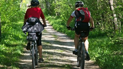 Cyklostezky v Toulovcových Maštalích budou přehlednější a bezpečnější