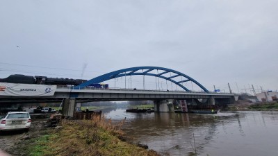 Od zítra se konečně rozjedou vlaky mezi Pardubicemi a Hradcem Králové po dvoukolejné trati