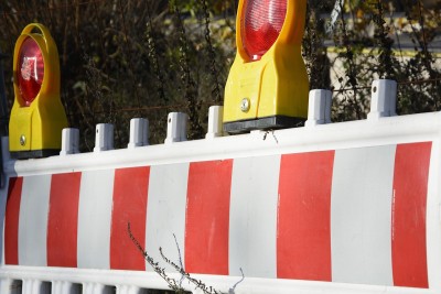 Uzavírka z důvodu rekonstrukce světelné křižovatky ulic Na Drážce a Dašická