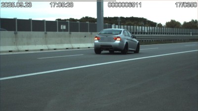 Bavorákem se řítil po dálnici rychlostí 235 km/hod, další v Opelu 198 km/hod. Čeká je tučná pokuta a zákaz řízení