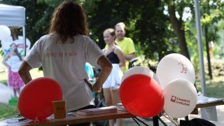 Rádi byste byli užiteční? Staňte se dobrovolníkem. Kde můžete přiložit ruku k dílu, prozradí Den dobrovolnictví v Chrudimi