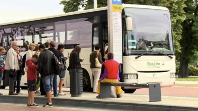 Potíže v dopravě: Kraj jedná s BusLine o sankcích a zajištění spojů