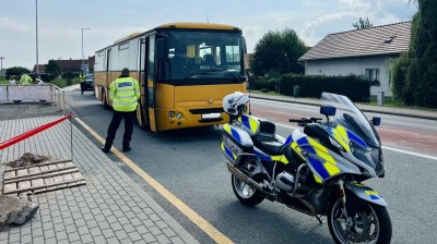 Stav linkového autobusu zaujal policisty, ještěže ho zastavili